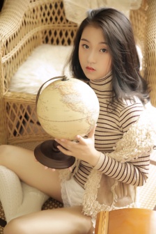 女人不是月亮全集